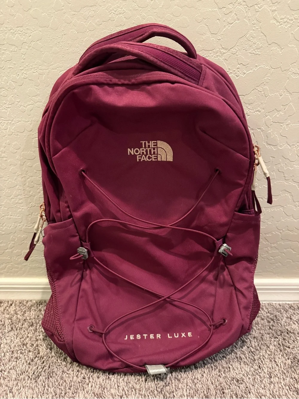 The North Face Jester Luxe Backpack - Burgundy